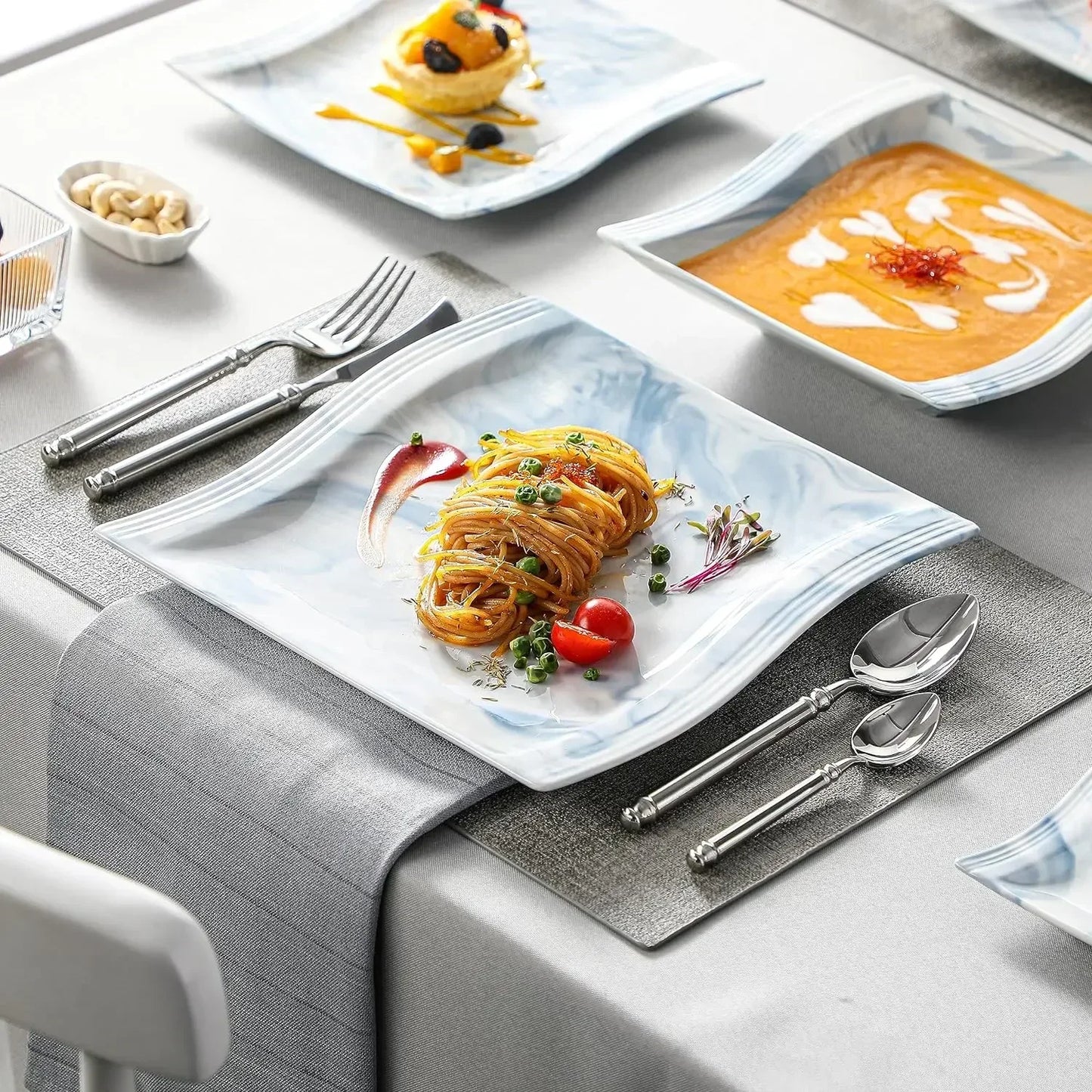 Dinnerware Sets for 6